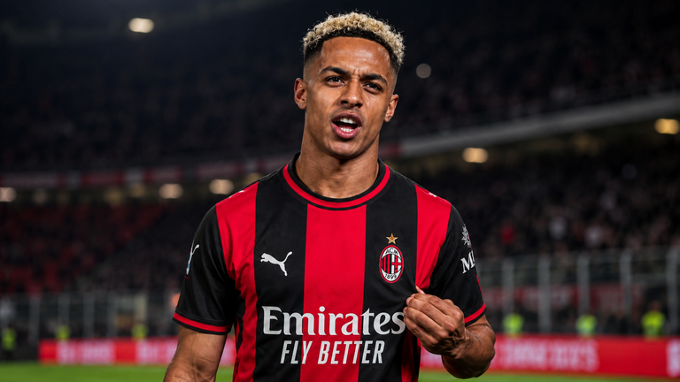 Milan closing in on Omari Hutchinson loan with Amorim backing the move