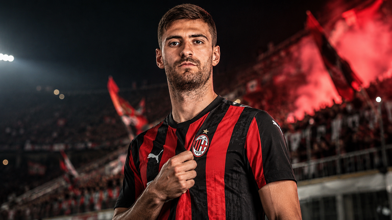 Gabbia joins injury list as Milan head into Man Utd friendly short-handed